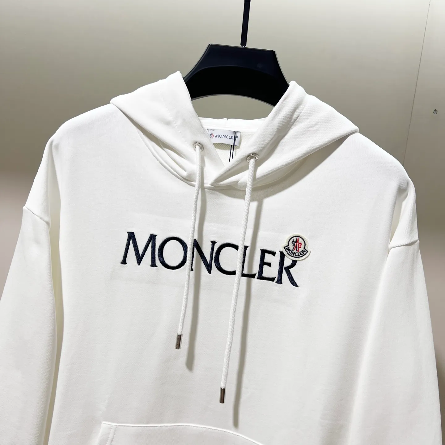 MONCLER/ 420 🪡 LOGO Quality Versatile Quality : Black.White. Size：XS-L